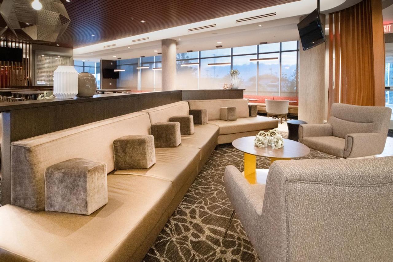 Hotel Springhill By Marriott 3*